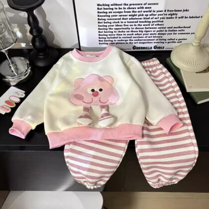 Girls Cute Cartoon Printed 2-Piece Winter Tracksuit Set